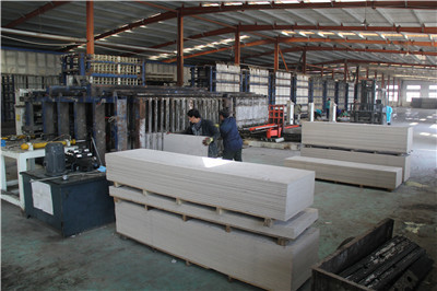 為什么長安區選擇瑞爾法工廠的輕質隔墻板？